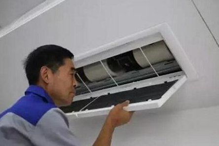 家用中央空调维修保洁案例